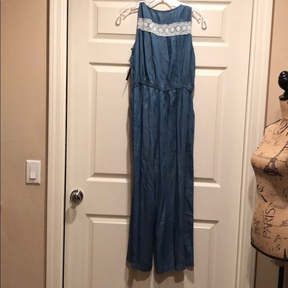 Denim wide leg Jumpsuit - Picture 4 of 5